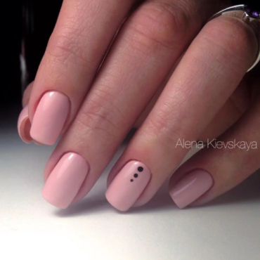 Esmalte Permanente Komilfo D026, Beige crema, 8 ml