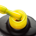 Base de color Kaleidoscopic 010 Komilfo, Amarillo Neón, 8 ml